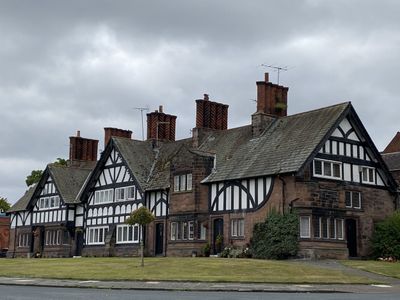 ornate row homes, Port Sunlight