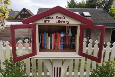 a Little Free Library box